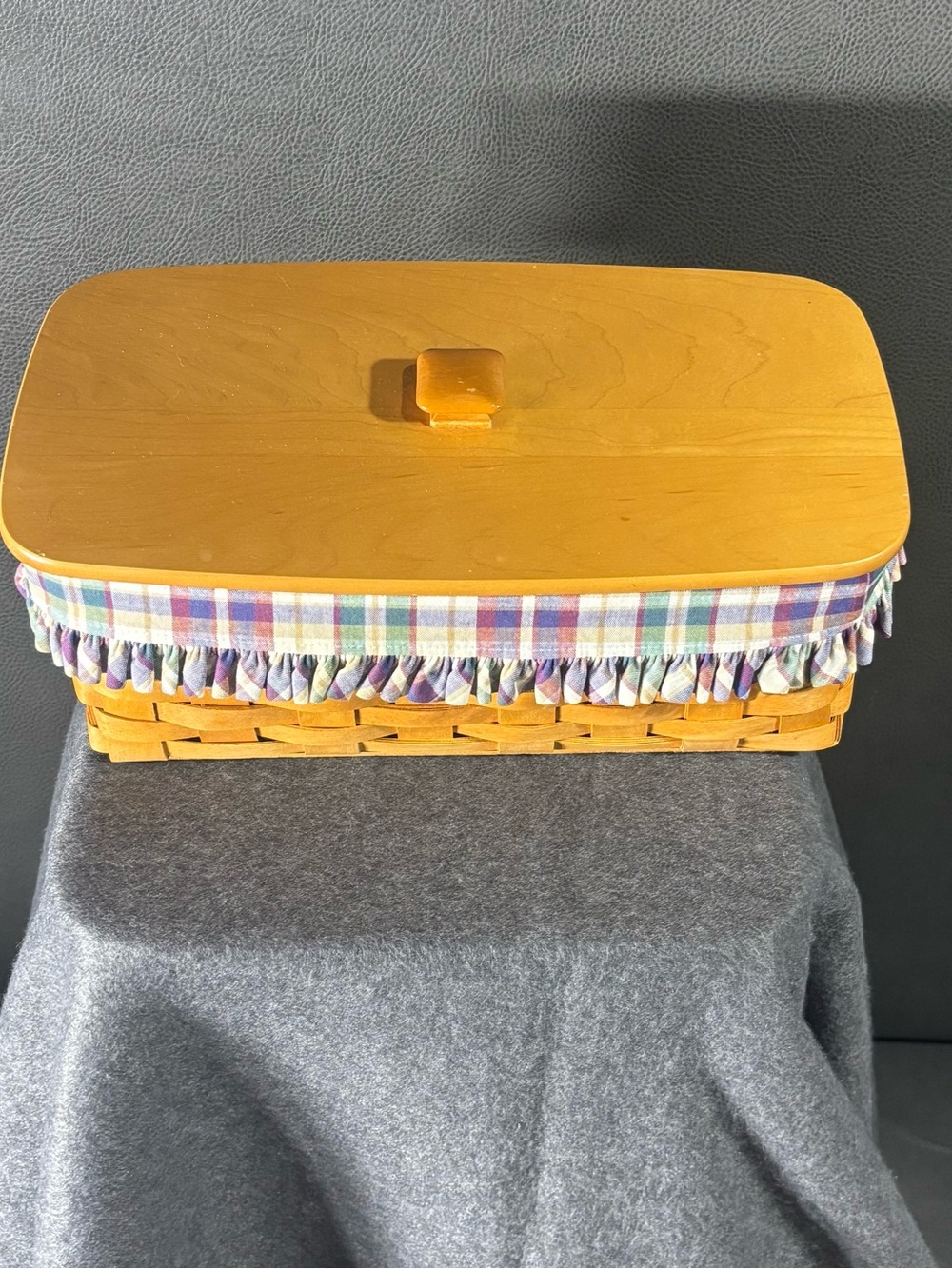 Longaberger Vanity Basket Wood Lid Fabric Liner Plastic Protector Handwoven USA